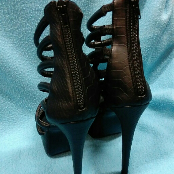 *SOLD*Privileged Strap Platforms - Picture 2 of 4